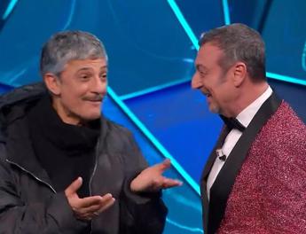 Sanremo 2024, quarta serata comincia e segnale tv salta