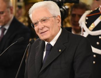 Mattarella: “La libertà di stampa è fondamentale. Fortunatamente il Capo dello Stato non è un re”