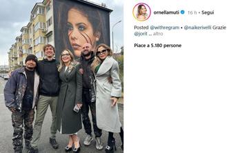 Ornella Muti in Russia con la figlia Naike: “Libere di esprimerci”